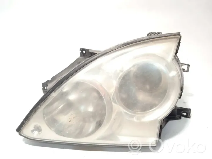 Hyundai Terracan Lampa przednia 92103H1021