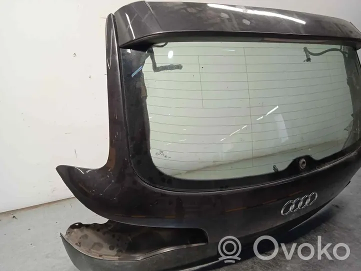 Audi Q7 4L Takaluukun/tavaratilan kansi 4L0827023
