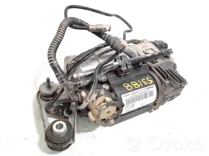 Audi Q7 4L Compresseur / pompe à suspension pneumatique 4L0698007A