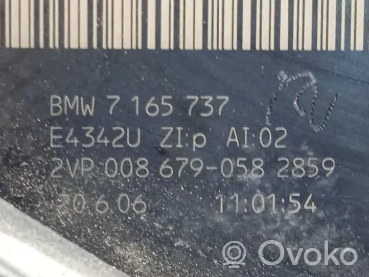 BMW 5 E60 E61 Galinis žibintas kėbule 7165737