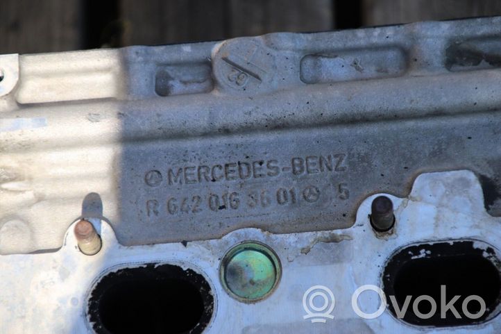 Mercedes-Benz ML W164 Sylinterinkansi R6420163601