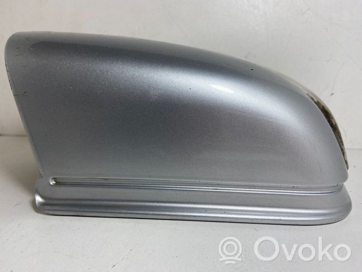 Mercedes-Benz E W211 Copertura in plastica per specchietti retrovisori esterni 2038201521