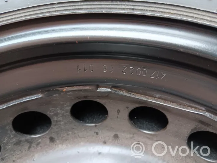 Mercedes-Benz E C207 W207 R17-vararengas A2074000102