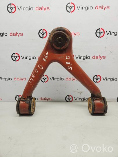 Iveco Daily 35 - 40.10 Brazo de suspensión/horquilla inferior delantero 500379805