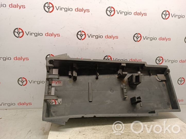 Iveco Daily 4th gen Cassetta degli attrezzi 504092088