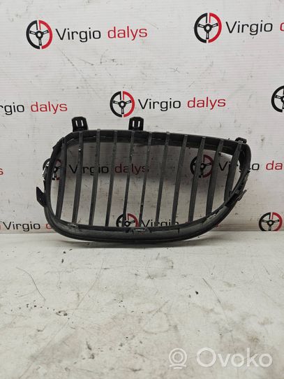 BMW 7 E65 E66 Grille de calandre avant 10627110