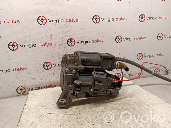 BMW 5 G30 G31 Compressore/pompa sospensioni pneumatiche 6886721