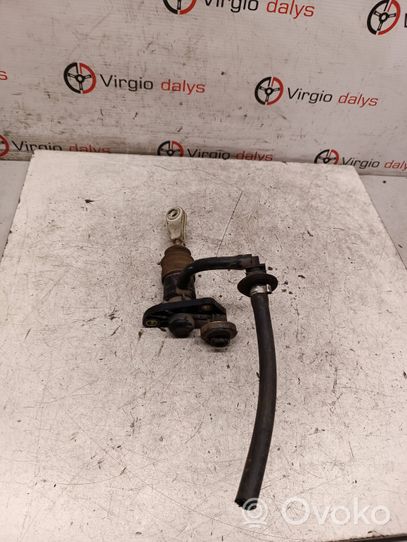 Audi A4 S4 B5 8D Główny cylinder sprzęgła 8E1721401G