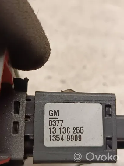Opel Vectra C Hätävilkkujen kytkin 13138255