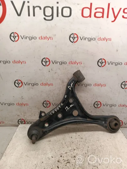 Toyota iQ Braccio di controllo sospensione anteriore inferiore/braccio oscillante 0931219