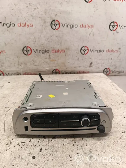 Renault Megane III Radio/CD/DVD/GPS-pääyksikkö 281153266R