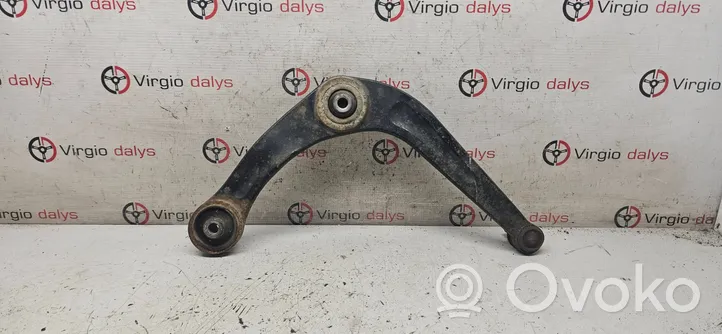 Peugeot 206+ Braccio di controllo sospensione anteriore inferiore/braccio oscillante 