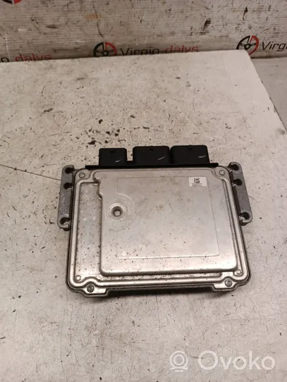 Peugeot 3008 I Sterownik / Moduł ECU 9666325380