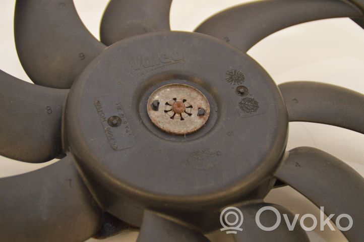 Audi A5 8T 8F Hélice moteur ventilateur 99345J