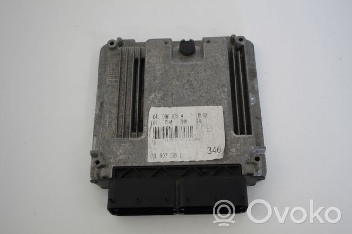 Audi A4 S4 B9 Komputer / Sterownik ECU silnika 04L906026A