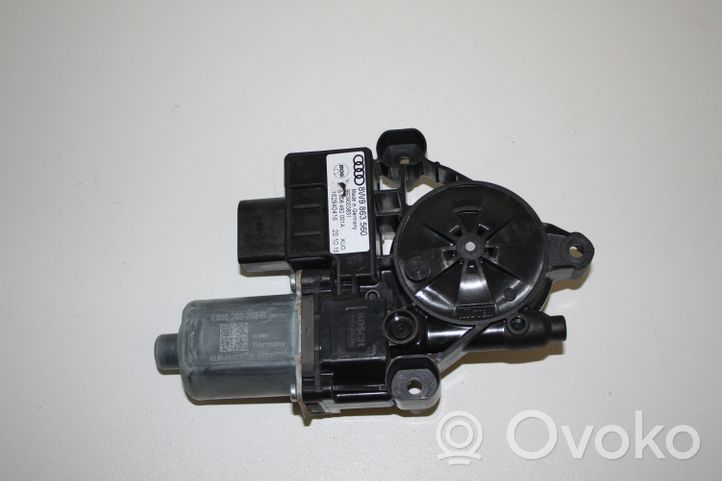 Audi A4 S4 B9 Verhon moottori 8W9863560