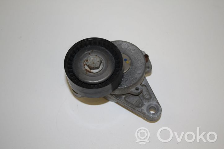 Audi A4 S4 B9 Napinacz paska wielorowkowego / Alternatora 04L903315A