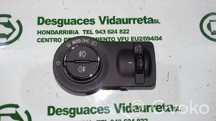 Opel Astra J Interruttore di regolazione dell’illuminazione del quadro 13268707