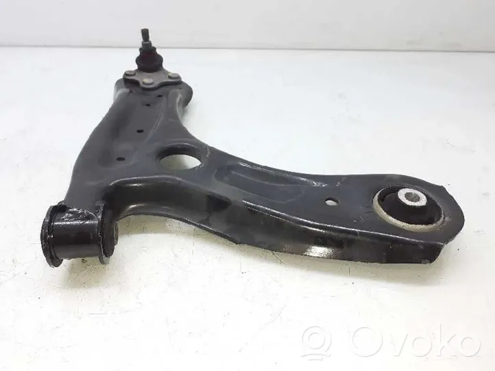 Skoda Fabia Mk3 (NJ) Triangle bras de suspension inférieur avant 6R0407152F