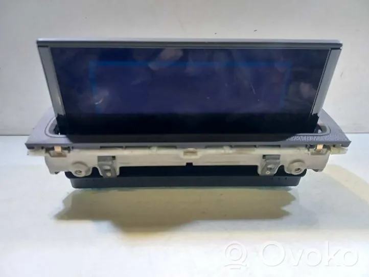 Audi A3 S3 8V Panel / Radioodtwarzacz CD/DVD/GPS 8V0035840B