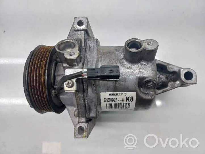 Dacia Dokker Ilmastointilaitteen kompressorin pumppu (A/C) 926008942R