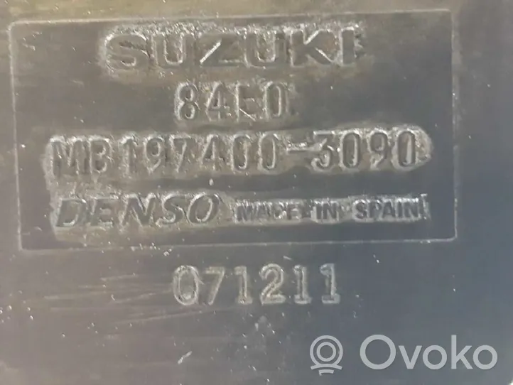 Suzuki Swift Débitmètre d'air massique 1974003090