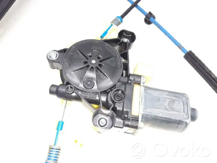 Volkswagen Touran II Front door electric window regulator 5TA837462