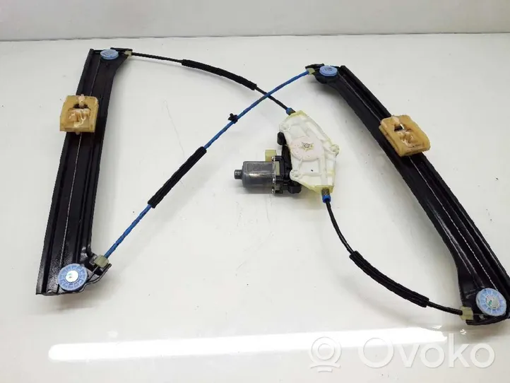 Volkswagen Touran II Front door electric window regulator 5TA837462