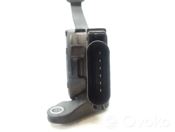 Ford Tourneo Accelerator throttle pedal 8V219F836AB