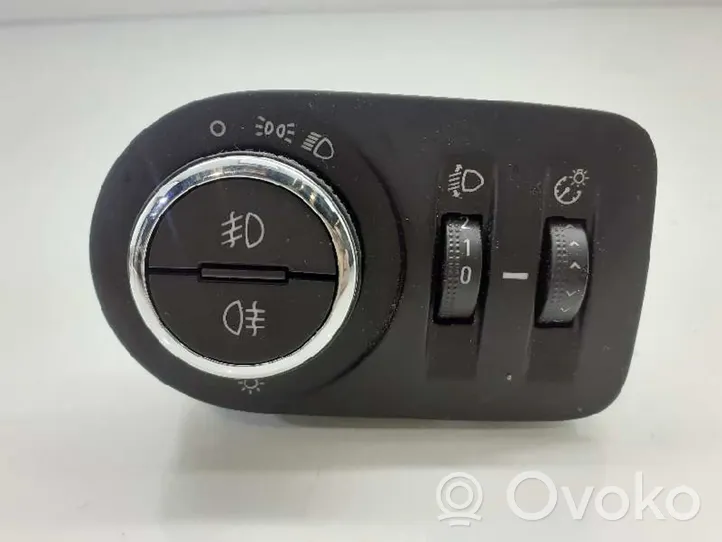 Opel Zafira C Interruttore di regolazione dell’illuminazione del quadro 13294815