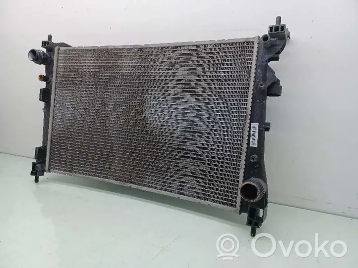 Opel Combo D Radiateur de refroidissement 95510450