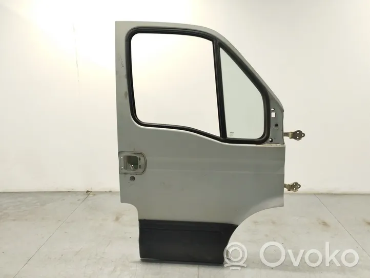 Iveco Daily 5th gen Drzwi przednie 99969025