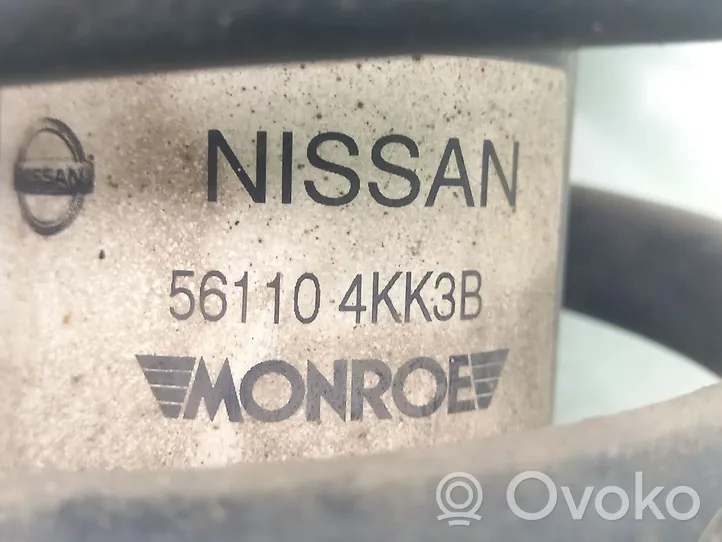 Nissan Navara D23 Priekšpusē amortizators ar atsperi E61104KD3A