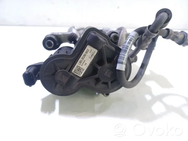 Ford Kuga III Support d'étrier arrière 2571536