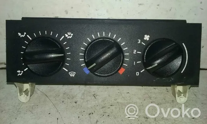 Opel Movano A Centralina/modulo climatizzatore 133761F