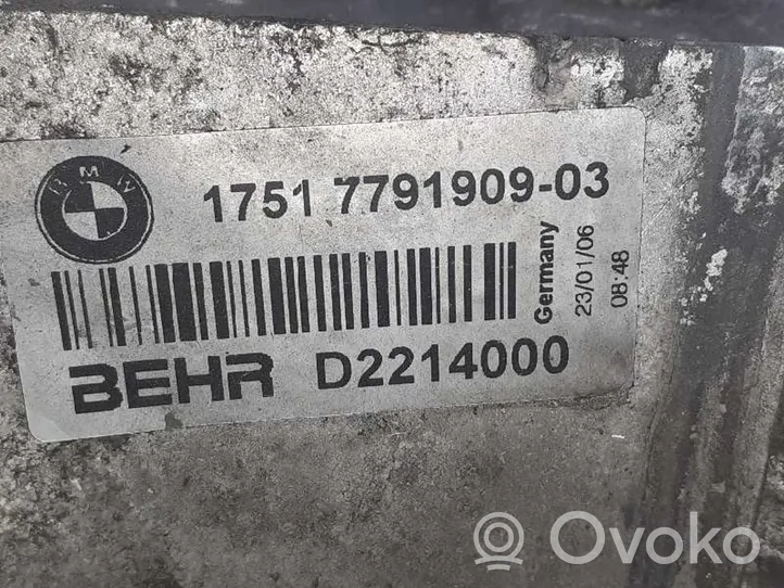 BMW 7 E65 E66 Välijäähdyttimen jäähdytin 17517791909