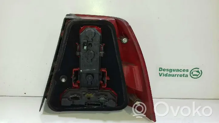 Volkswagen Bora Lampada fanale posteriore 