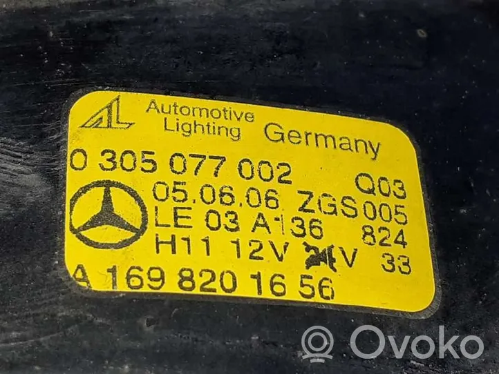 Mercedes-Benz R W251 Feu antibrouillard avant A1698201656