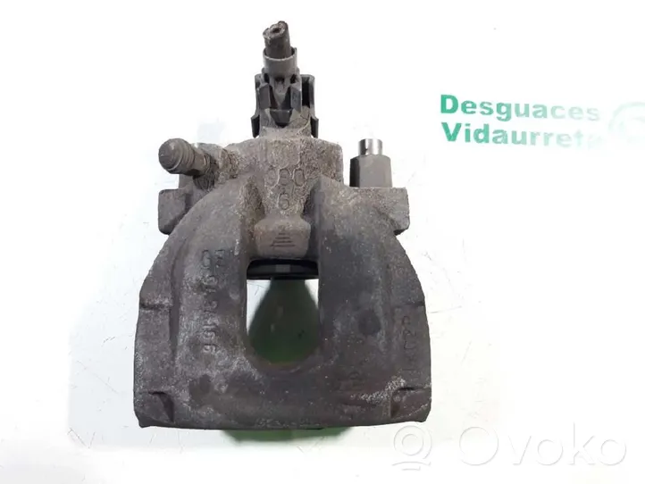 Volvo S60 Supporto della pinza del freno posteriore 8251313