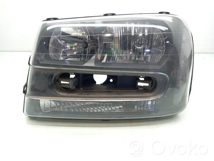 Chevrolet TrailBlazer Lampa przednia 40290749