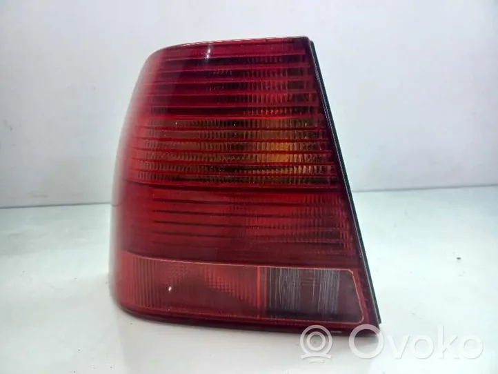 Volkswagen Bora Lampada fanale posteriore 1J5945095AC