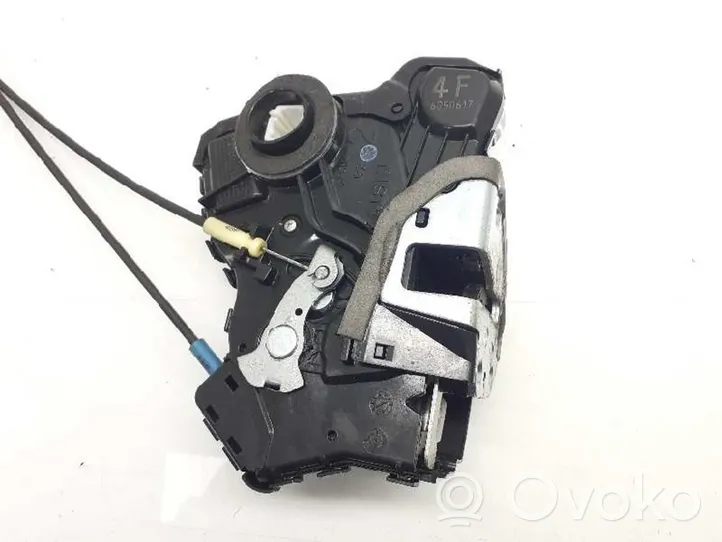 Toyota RAV 4 (XA30) Serratura portiera anteriore 6903042220