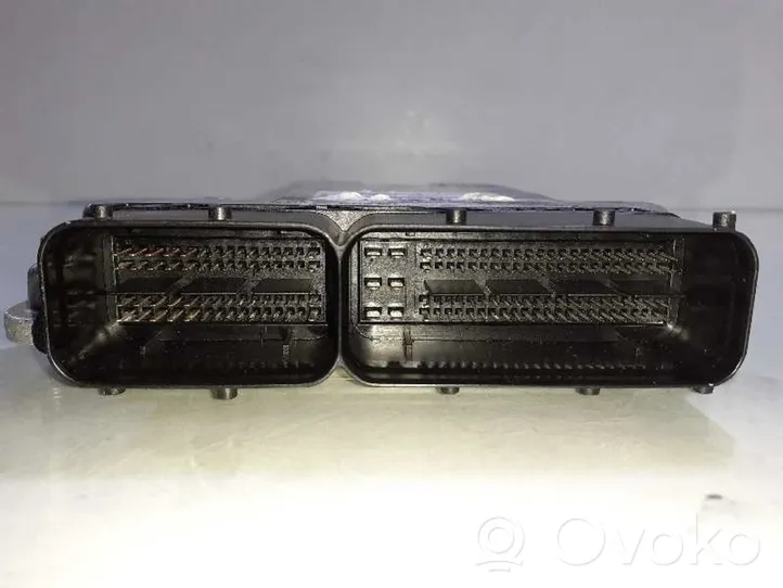 Audi A4 Allroad Komputer / Sterownik ECU silnika 04L907309