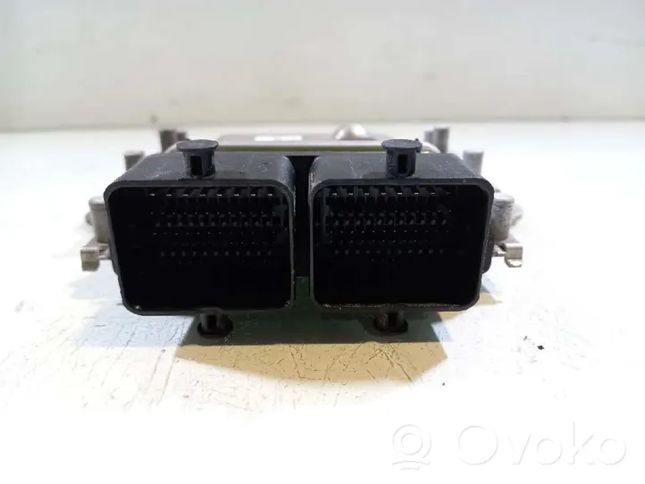 Nissan Pixo Unité de commande, module ECU de moteur 0261S04260