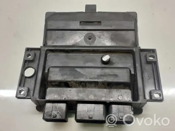 Nissan Kubistar Unité de commande, module ECU de moteur 2261100Q2C