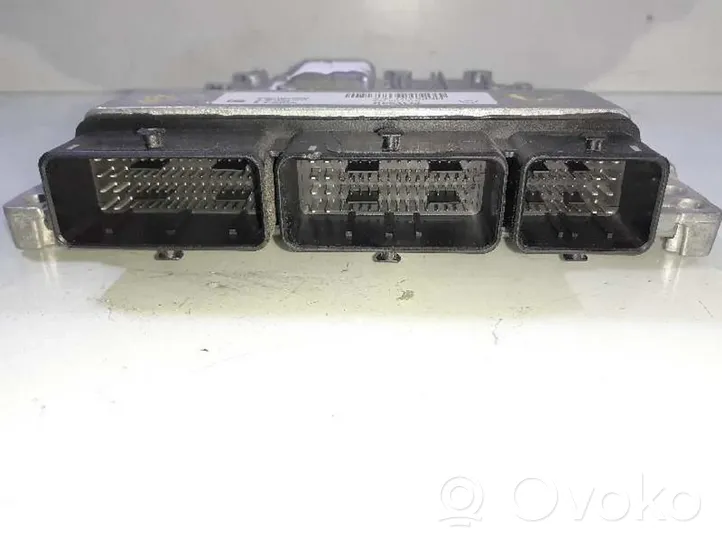 Renault Megane IV Unité de commande, module ECU de moteur 237100151S