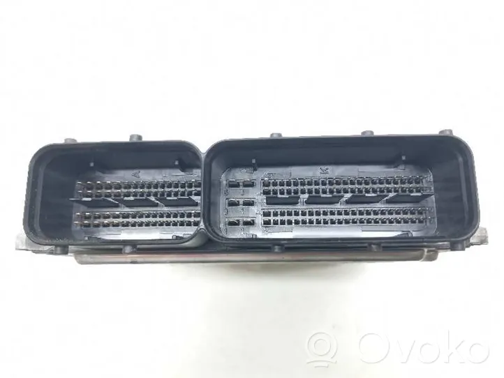 Dodge Journey Komputer / Sterownik ECU silnika 5094820AB