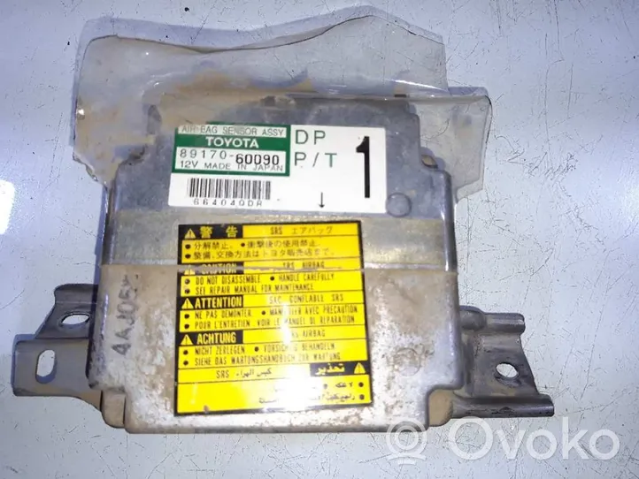 Toyota Land Cruiser (J100) Oro pagalvių valdymo blokas 8917060090