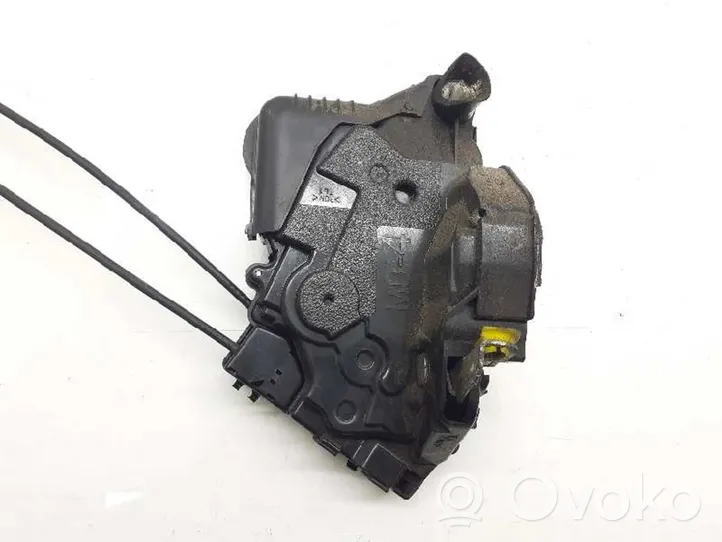 Toyota Prius (XW20) Serratura portiera anteriore 6904047080