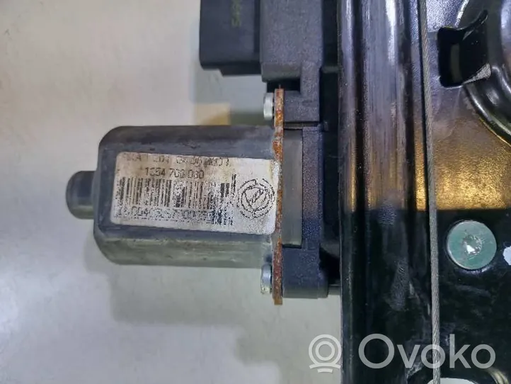 Fiat Qubo Manualny podnośnik szyby drzwi przednich 1629050280